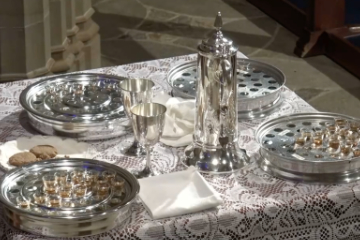 Holy Supper Services